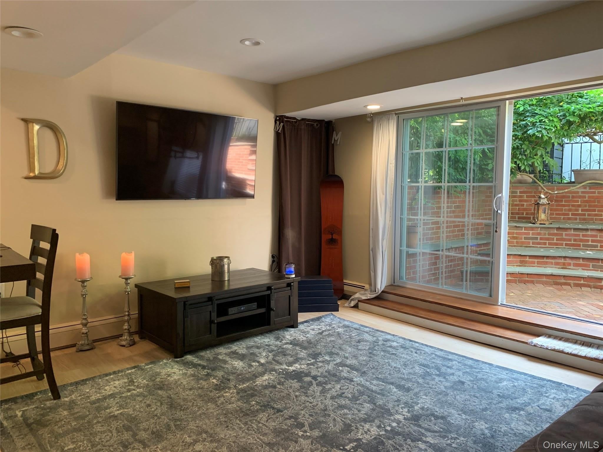 130 E Olive Street – photo 2
