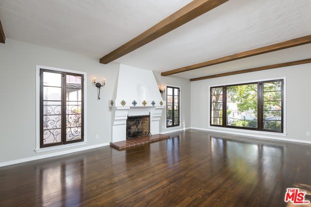 1179 S HAYWORTH Ave – photo 4