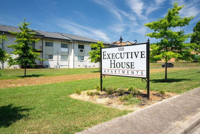 550 B East Bledsoe Street – photo 2