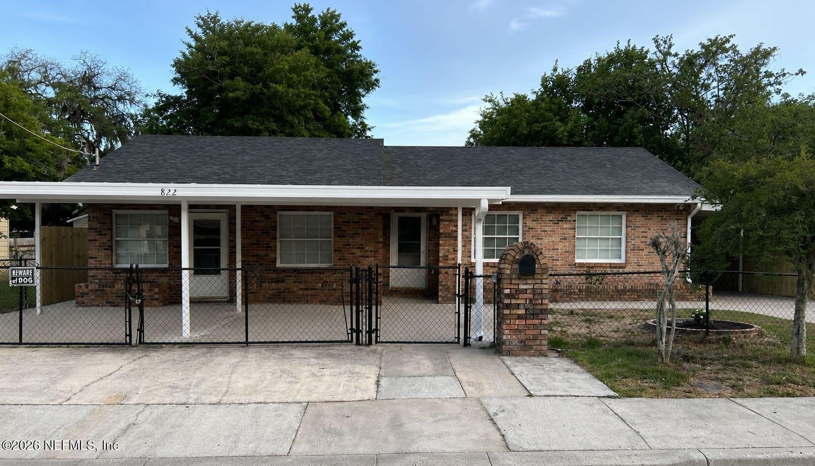 822 E 60Th Street – photo 1