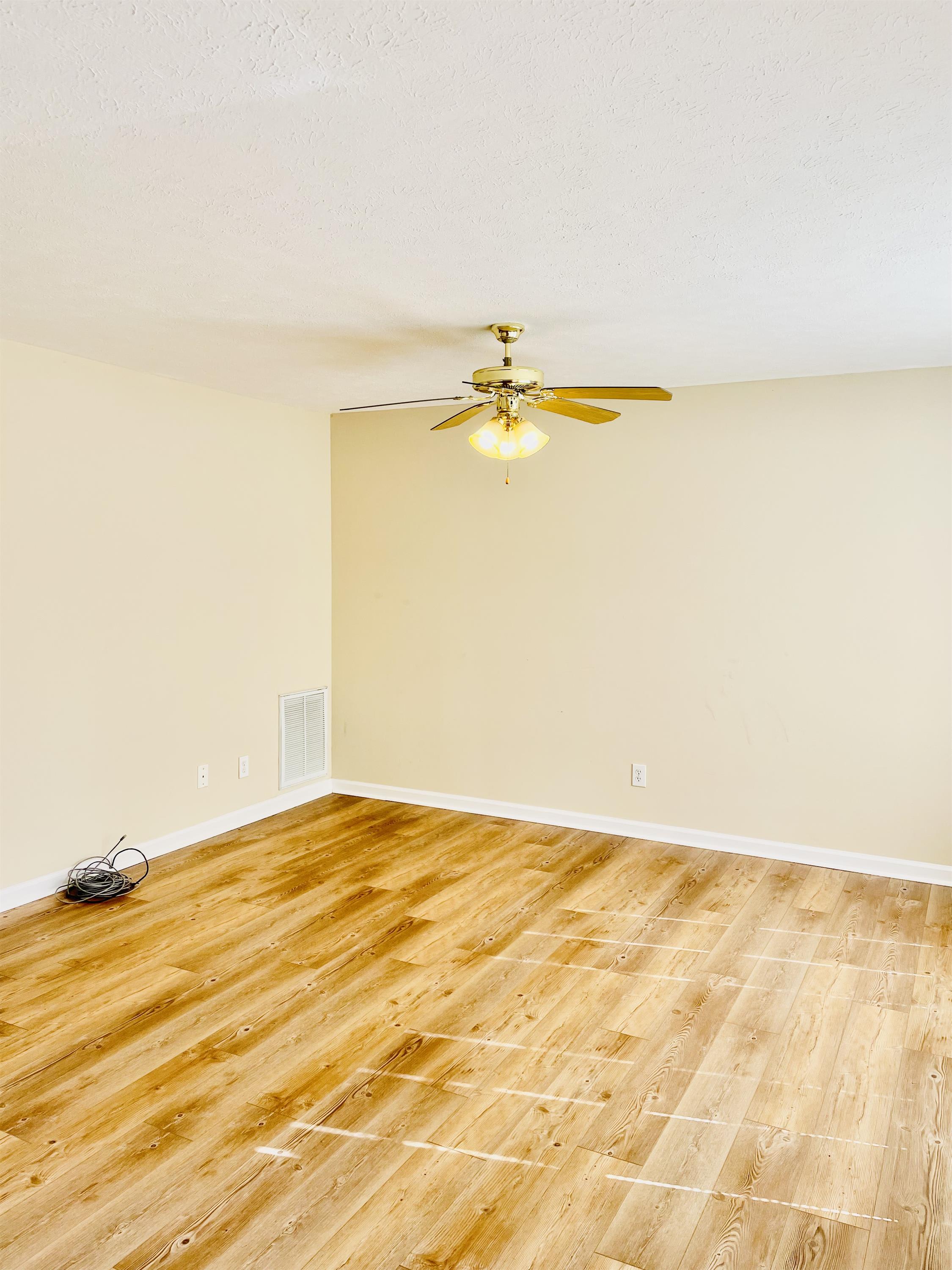 194 Mulberry Circle 1 – photo 3