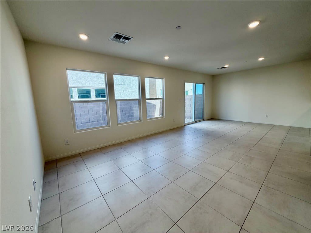 2708 Sandia Crest Street – photo 4