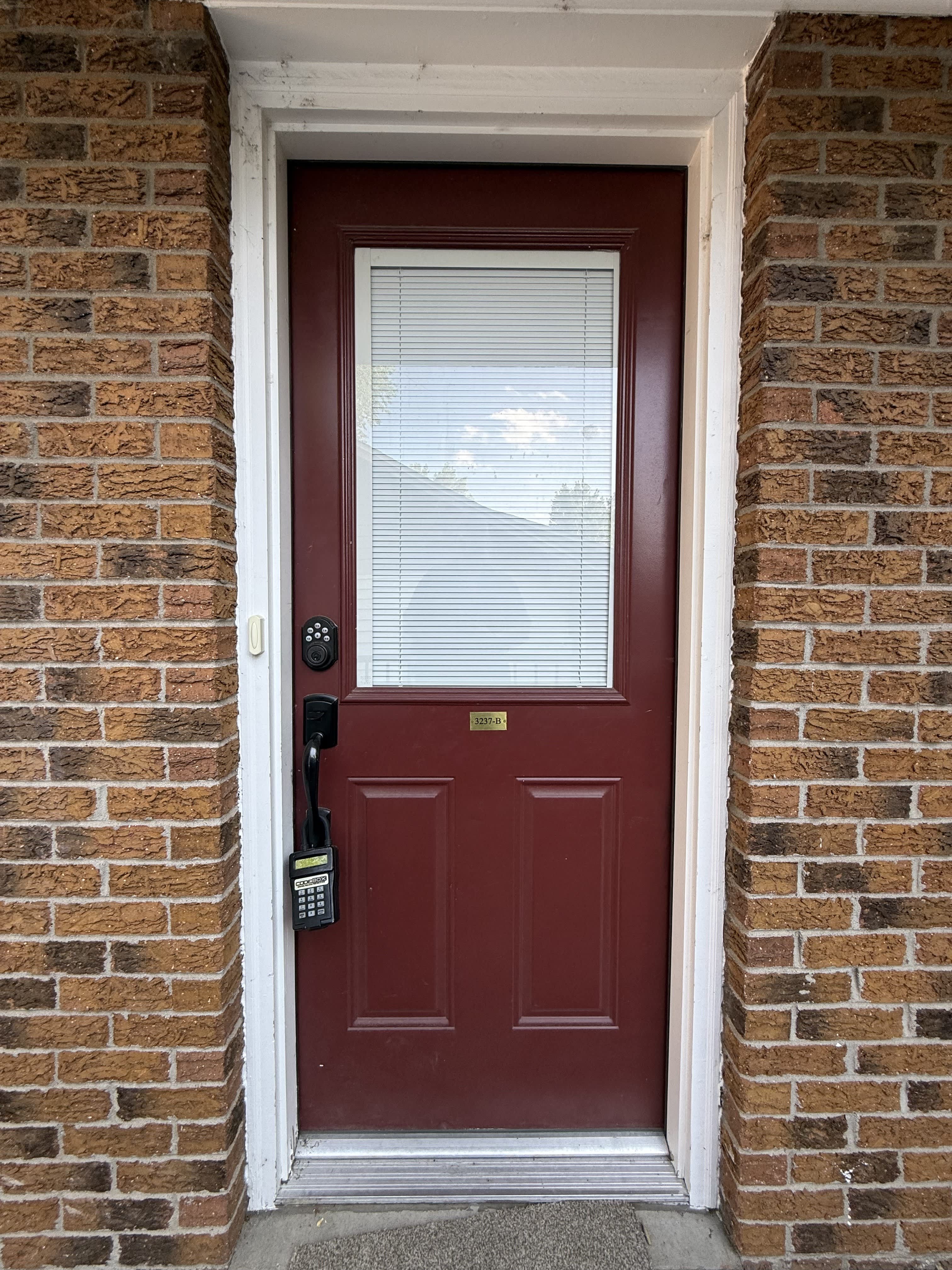 3237 S Grant St – photo 2
