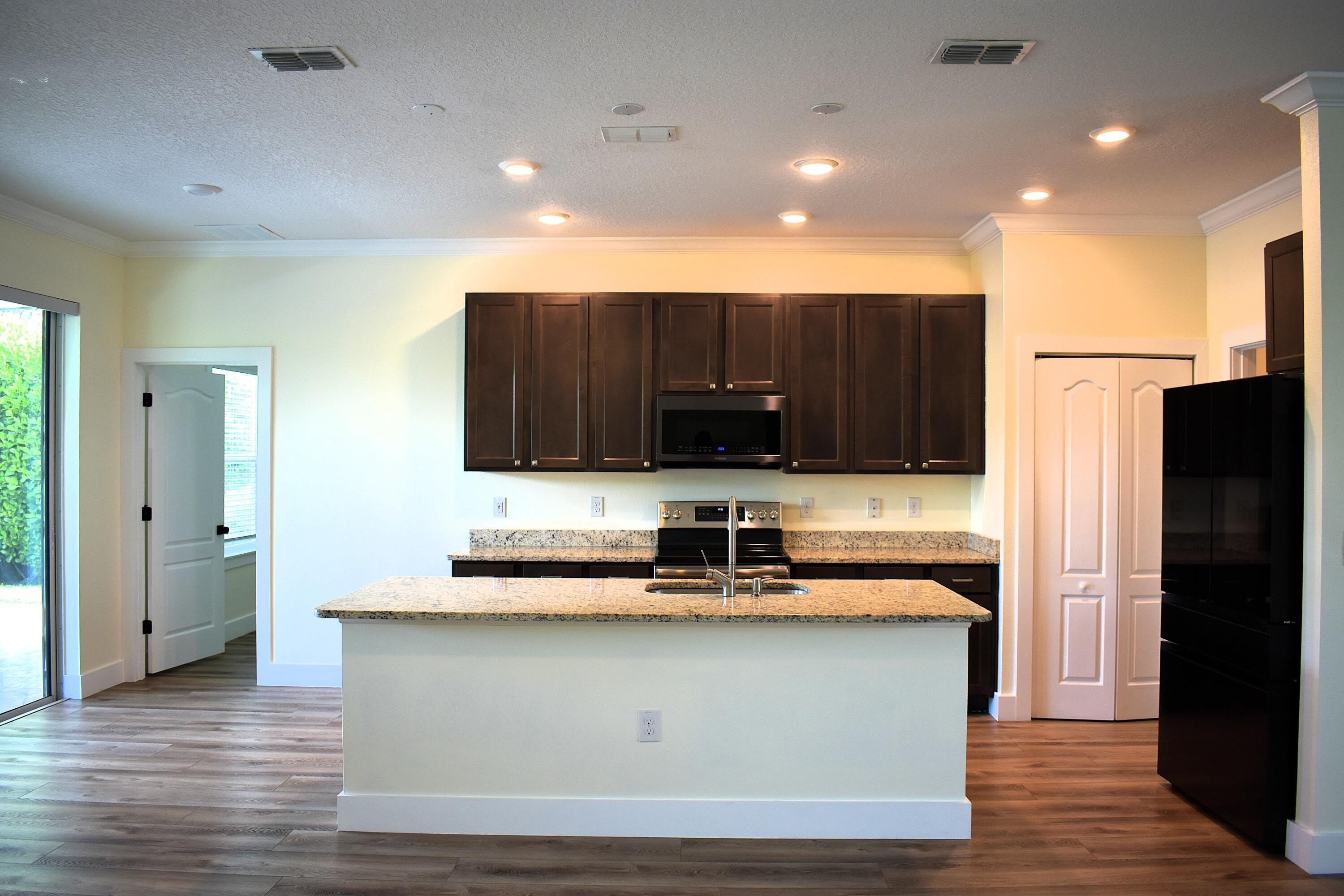 1217 SW Marmore Avenue – photo 5