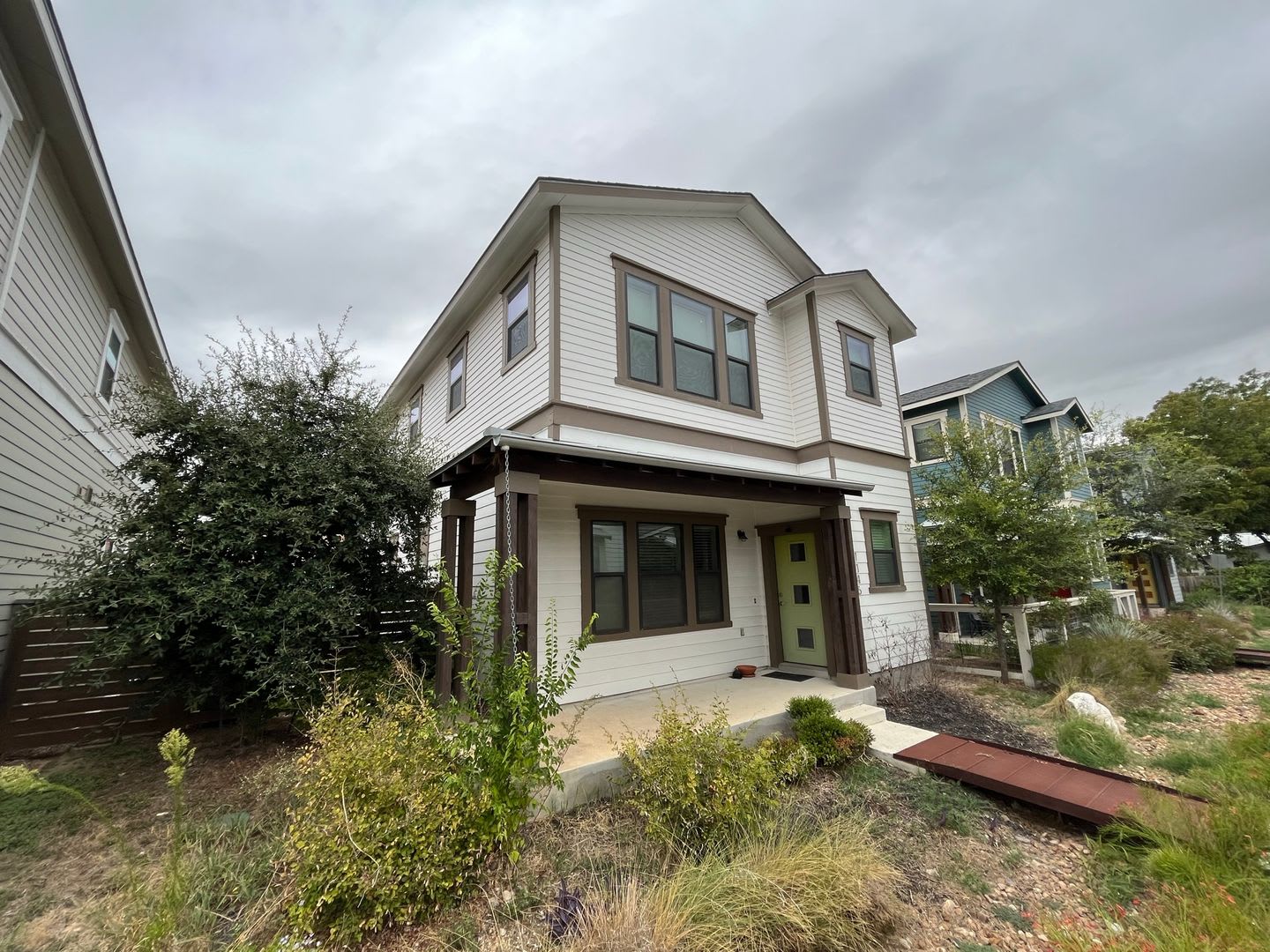 1146 N. Olive St. – photo 2