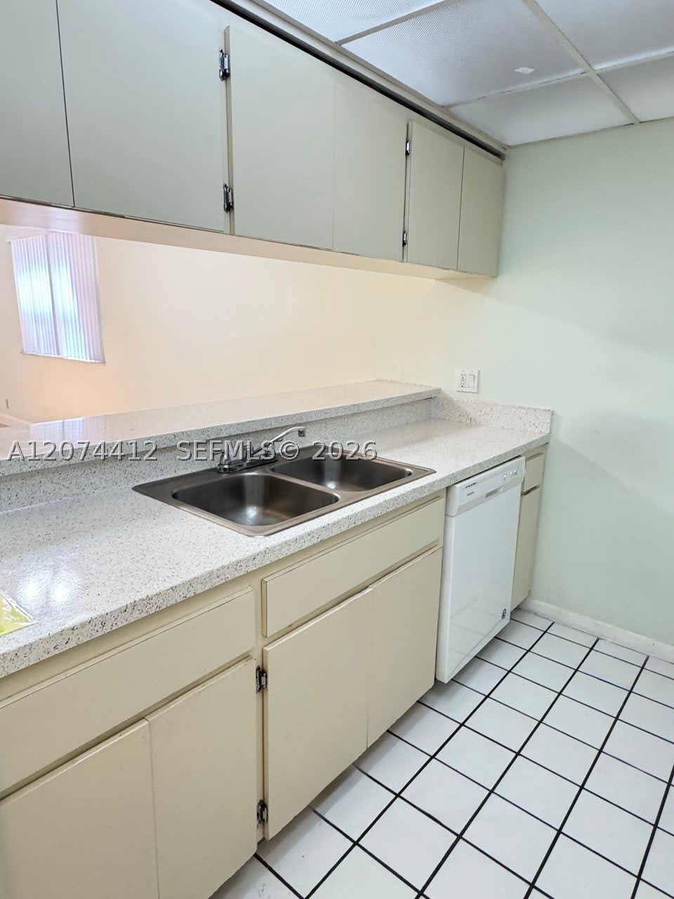 8120 Geneva Ct – photo 5