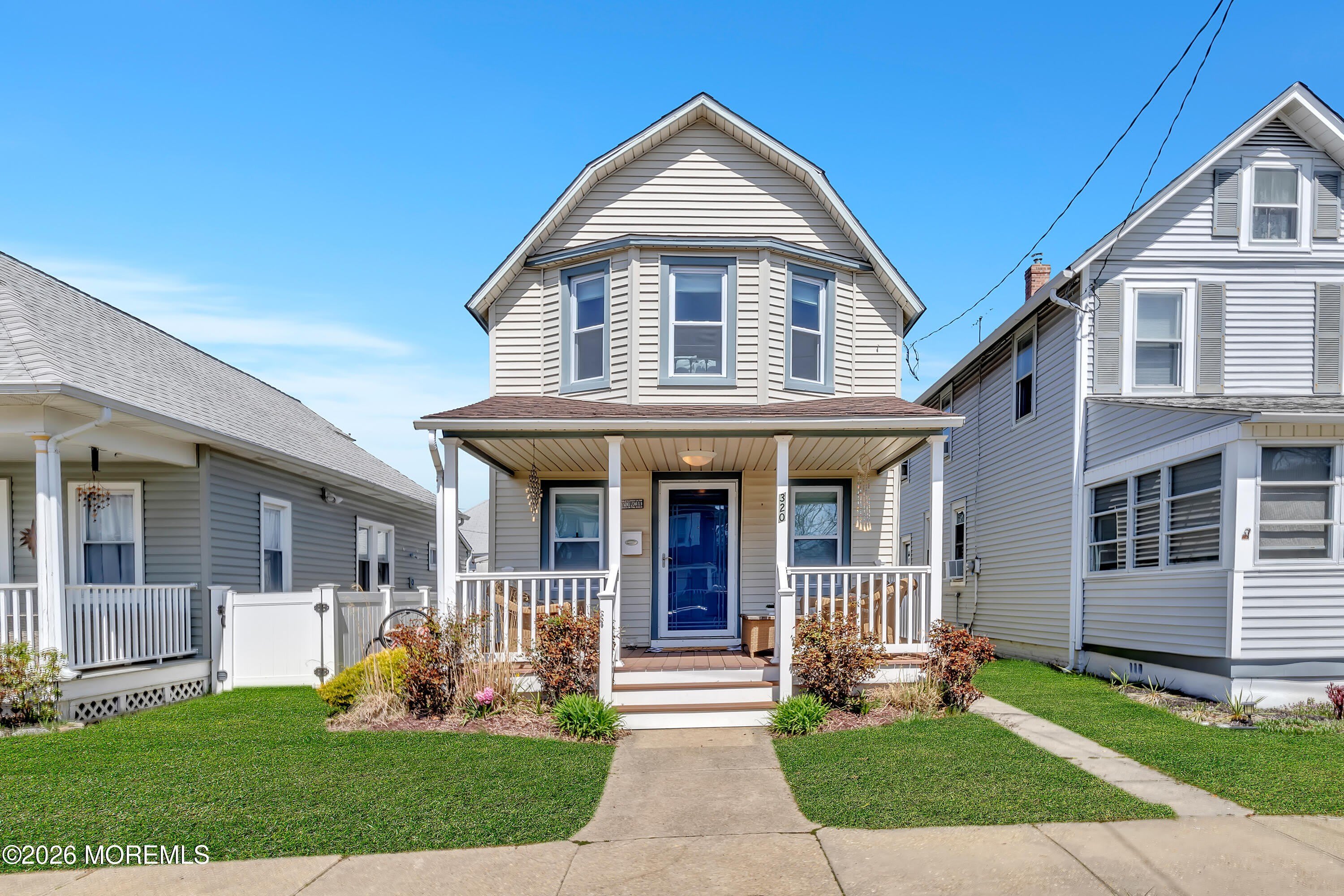 320 Ocean Park Avenue – photo 4