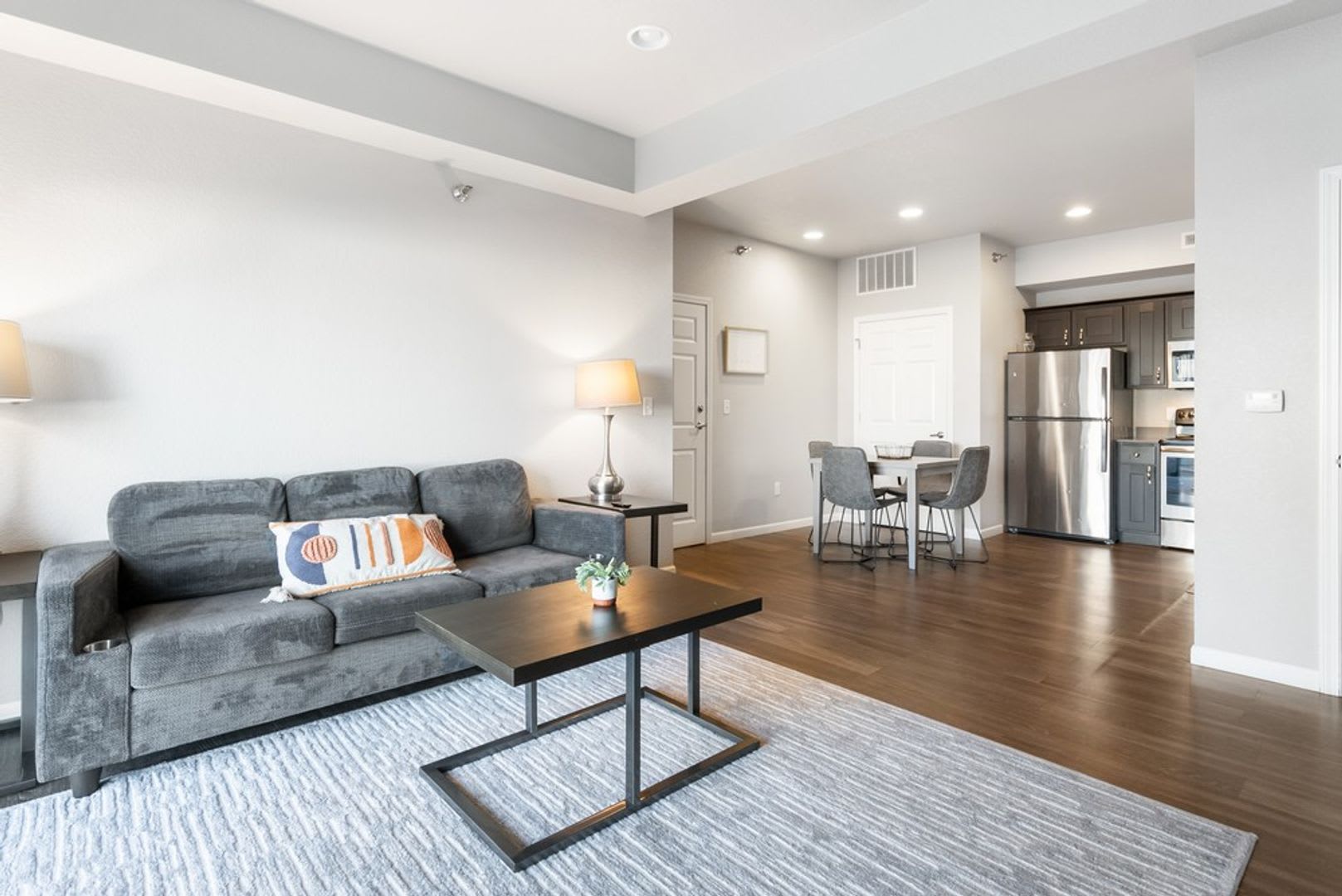 Willow Falls Apartments – photo 4