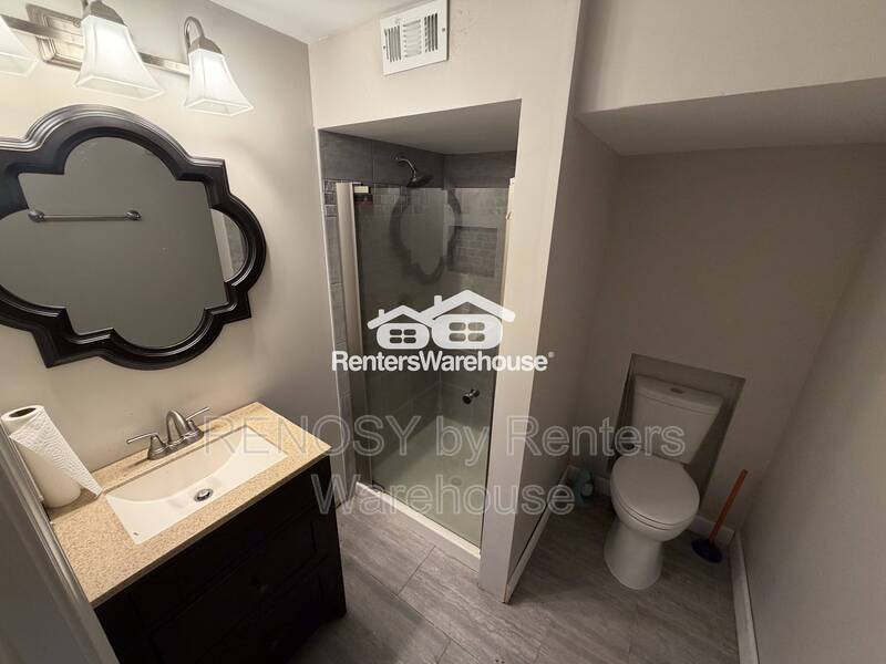 611 Cheraton Rd – photo 4