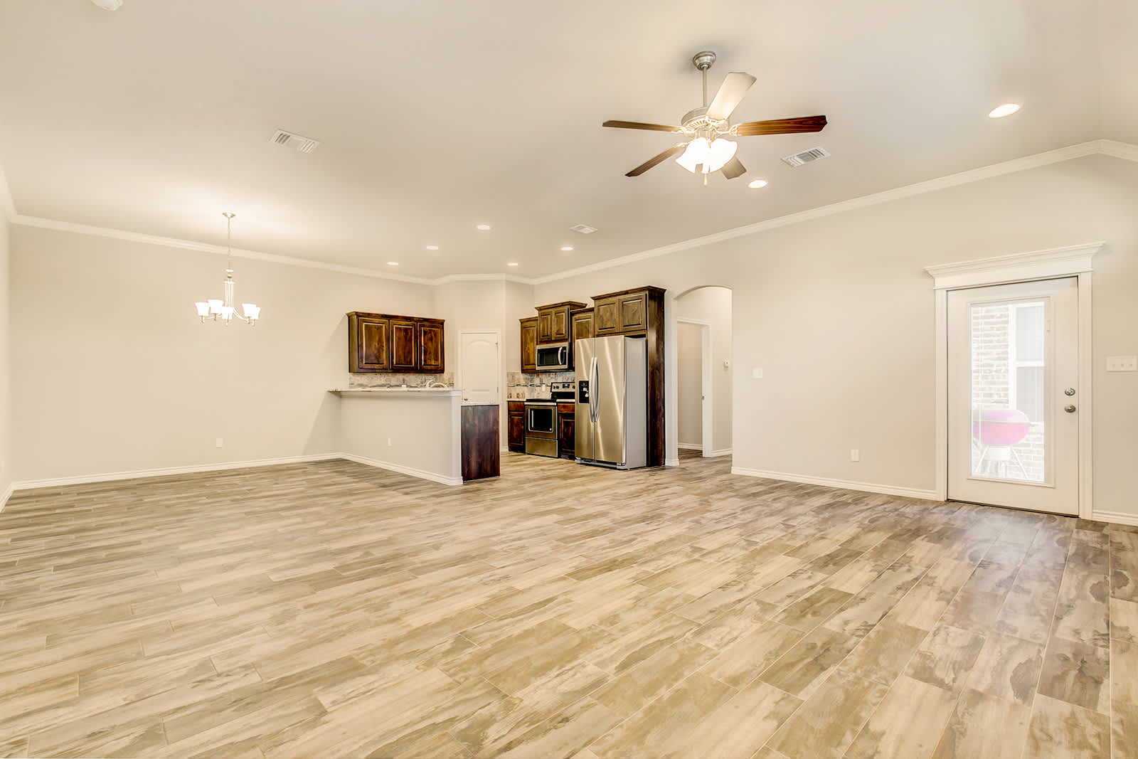 4924 Opal Court – photo 2