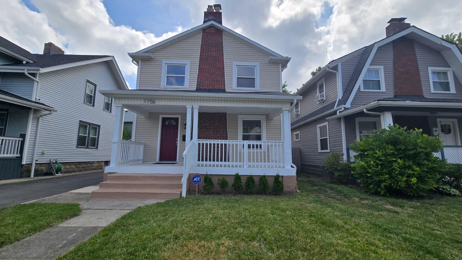 1156 S Champion Avenue – photo 2