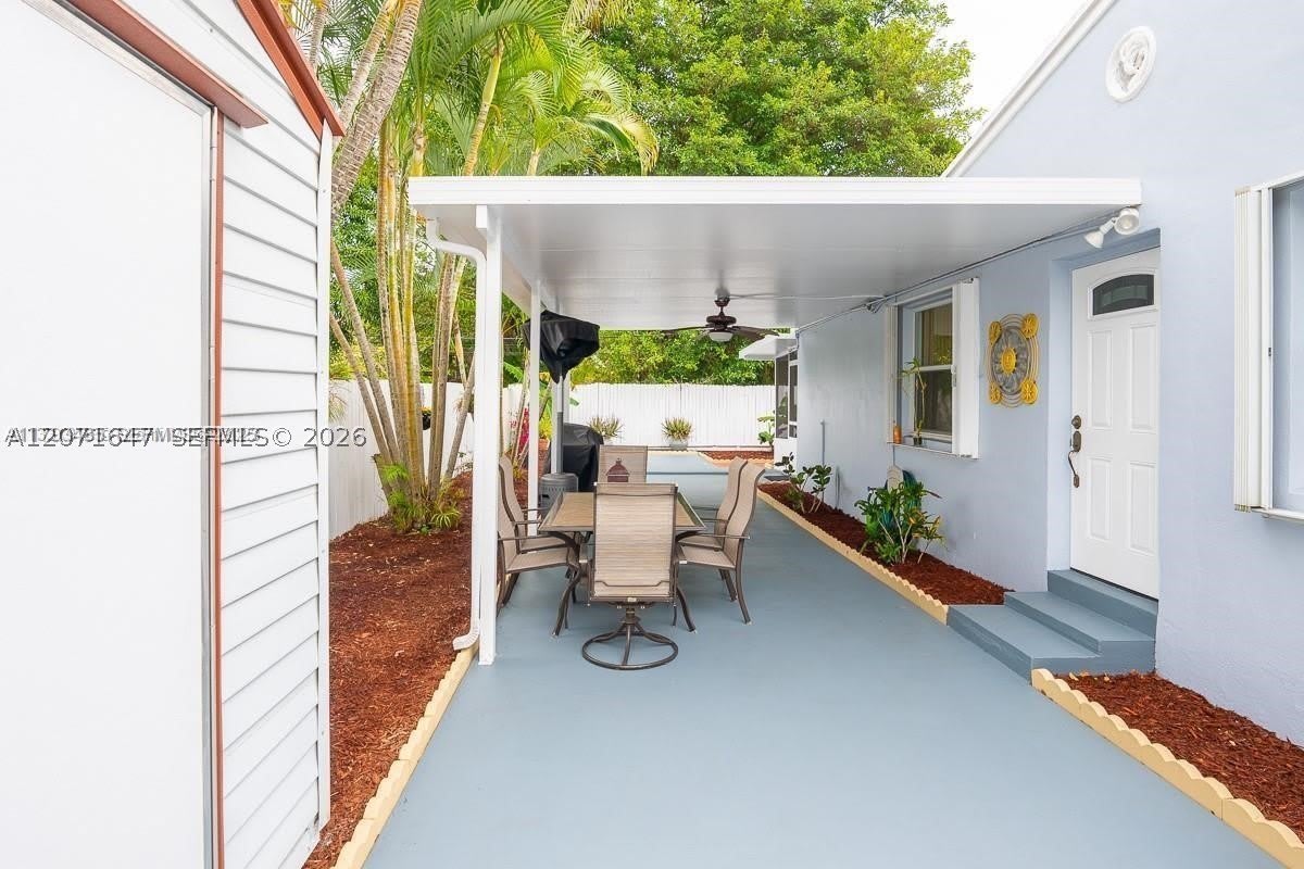 307 N 28th Ave – photo 3