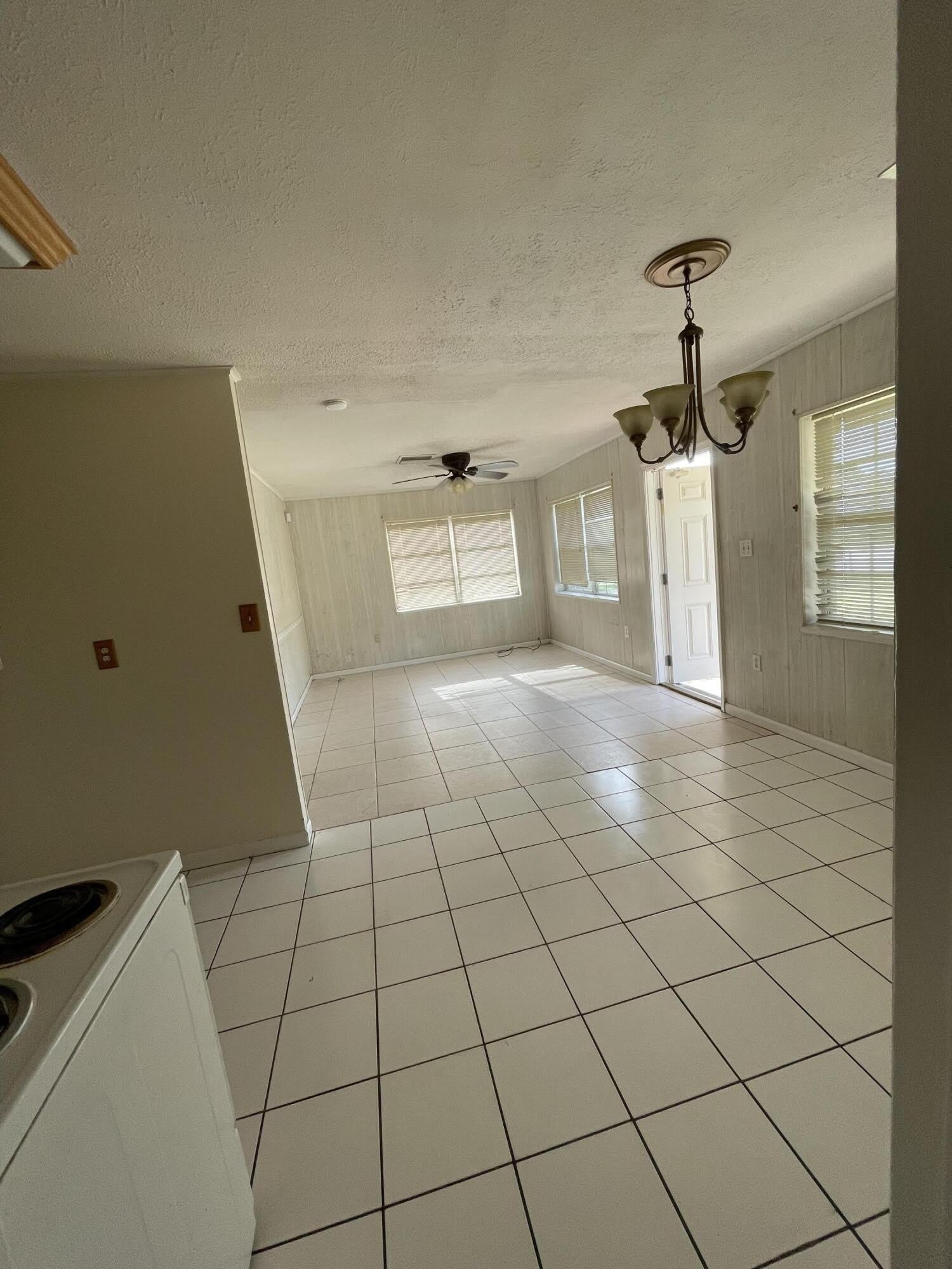 2801 Avenue E – photo 2