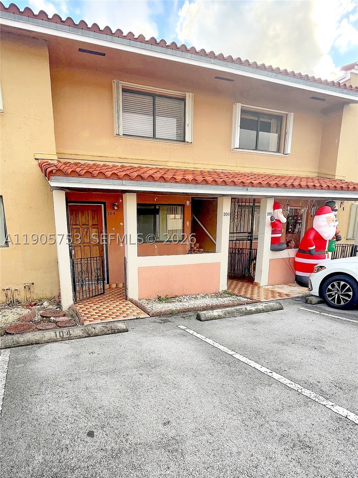 2740 W 63rd St – photo 4
