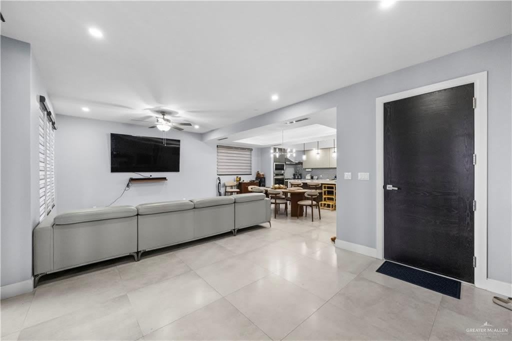 6710 N 11th Lane – photo 5