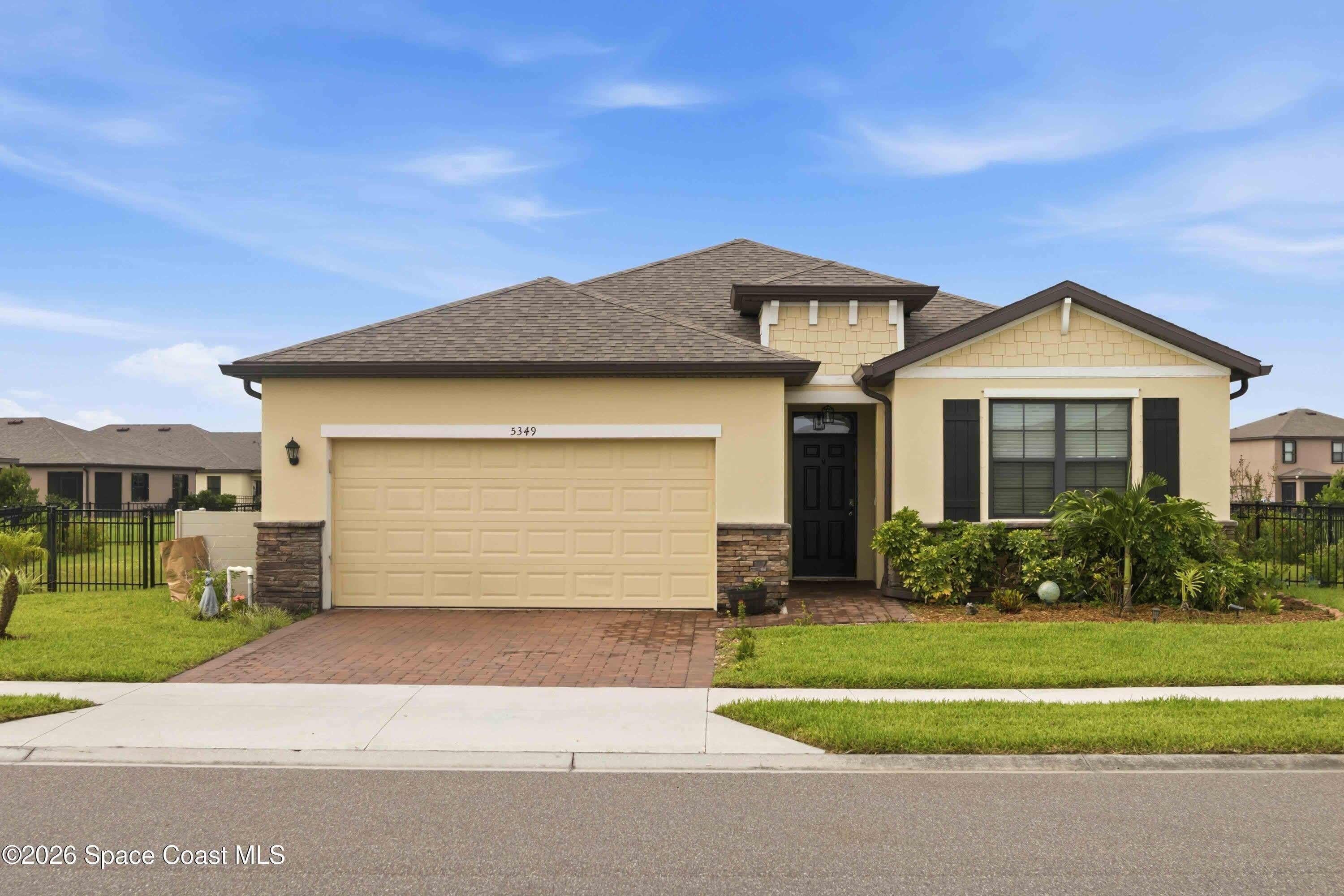 5349 Waterfall Place – photo 1