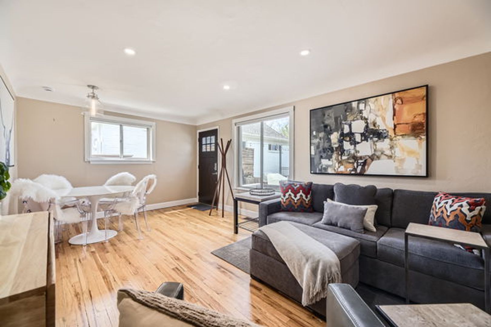 2BD, 1BA Half-Duplex in Platt Park with Oversized 2-Car Garage – photo 1