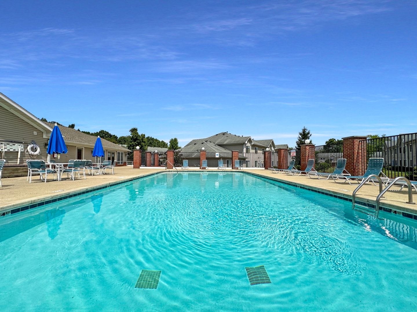 Battle Creek 1 Bedroom / 1 Bath Apartment – Available Now! – photo 3