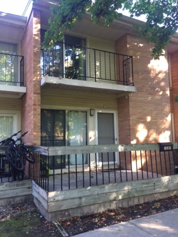 725 W 9th Ave – photo 2