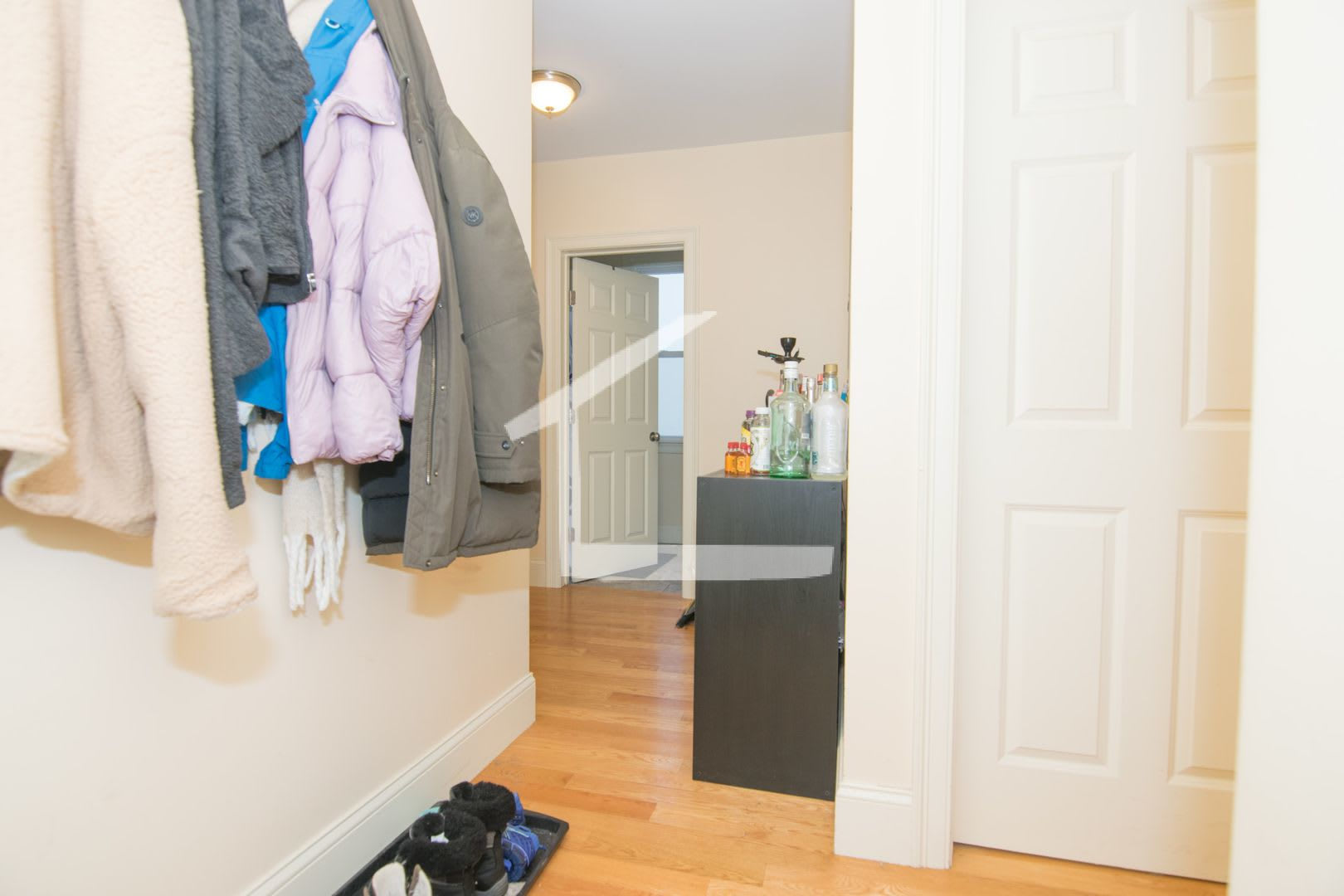 Nice 4 Bed Near Bu – photo 2
