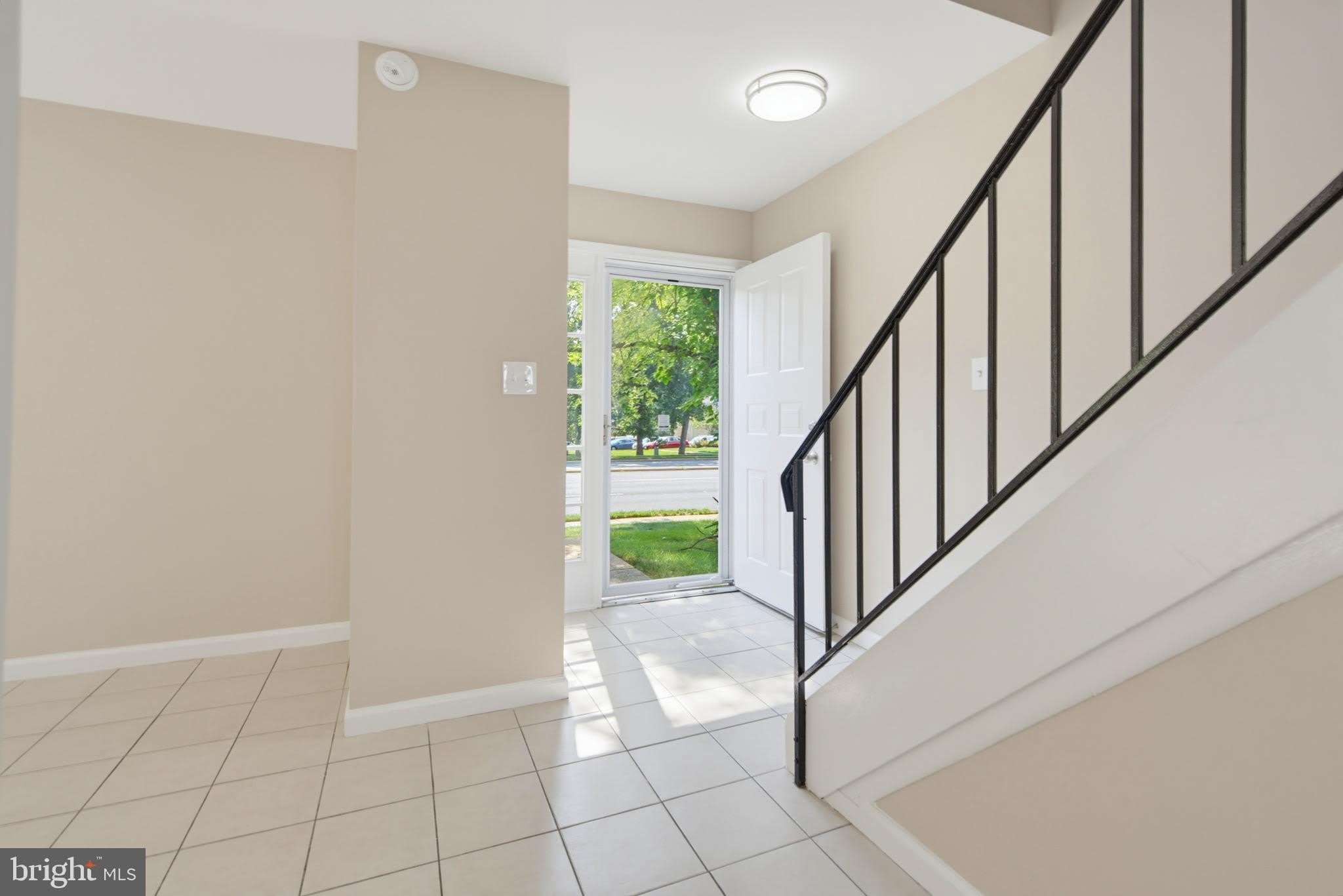 744 CORDELL Way – photo 4