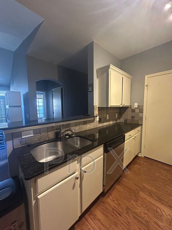 4230 NW Meadow Creek Circle – photo 4