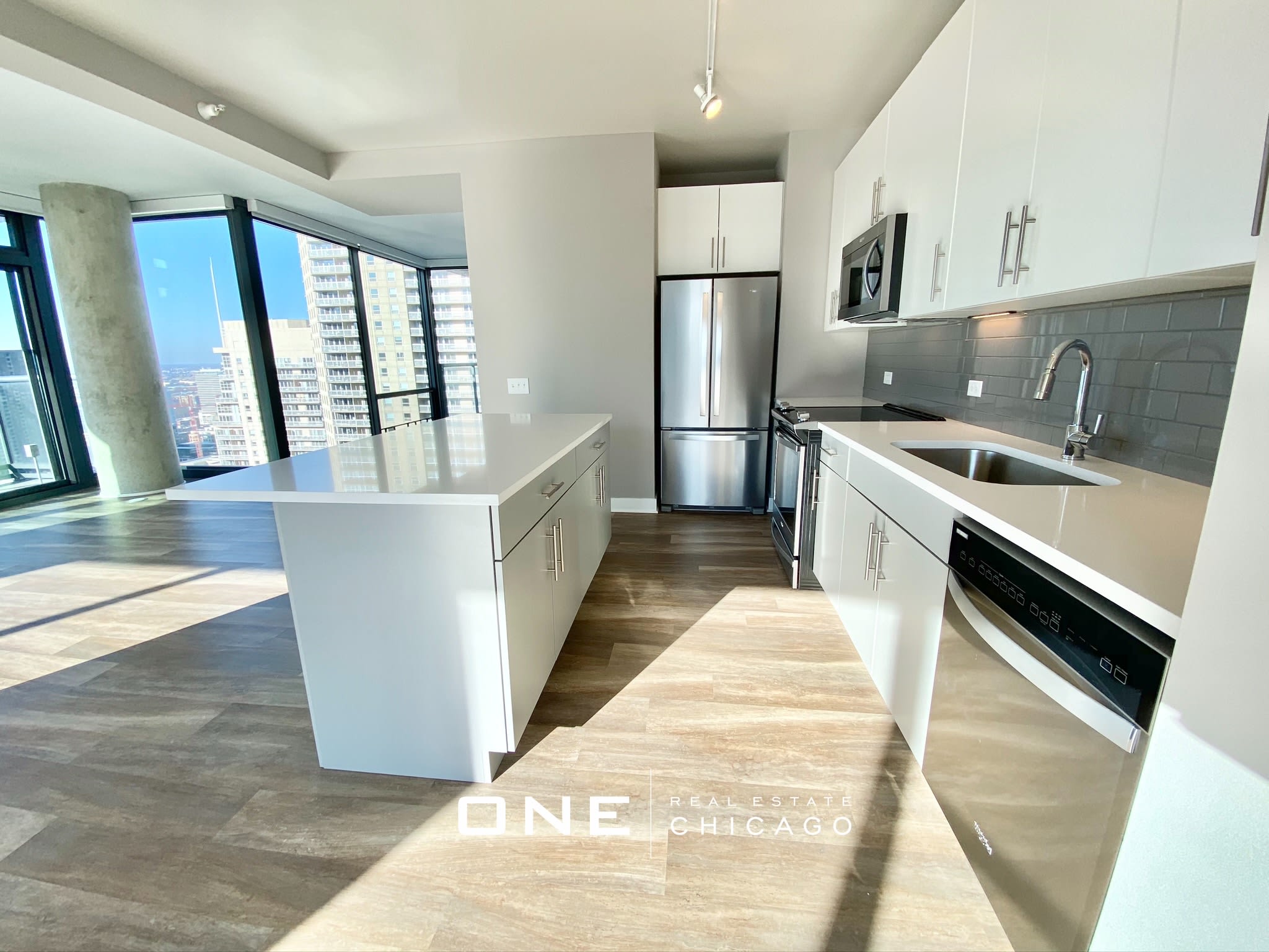 500 N State St – photo 5