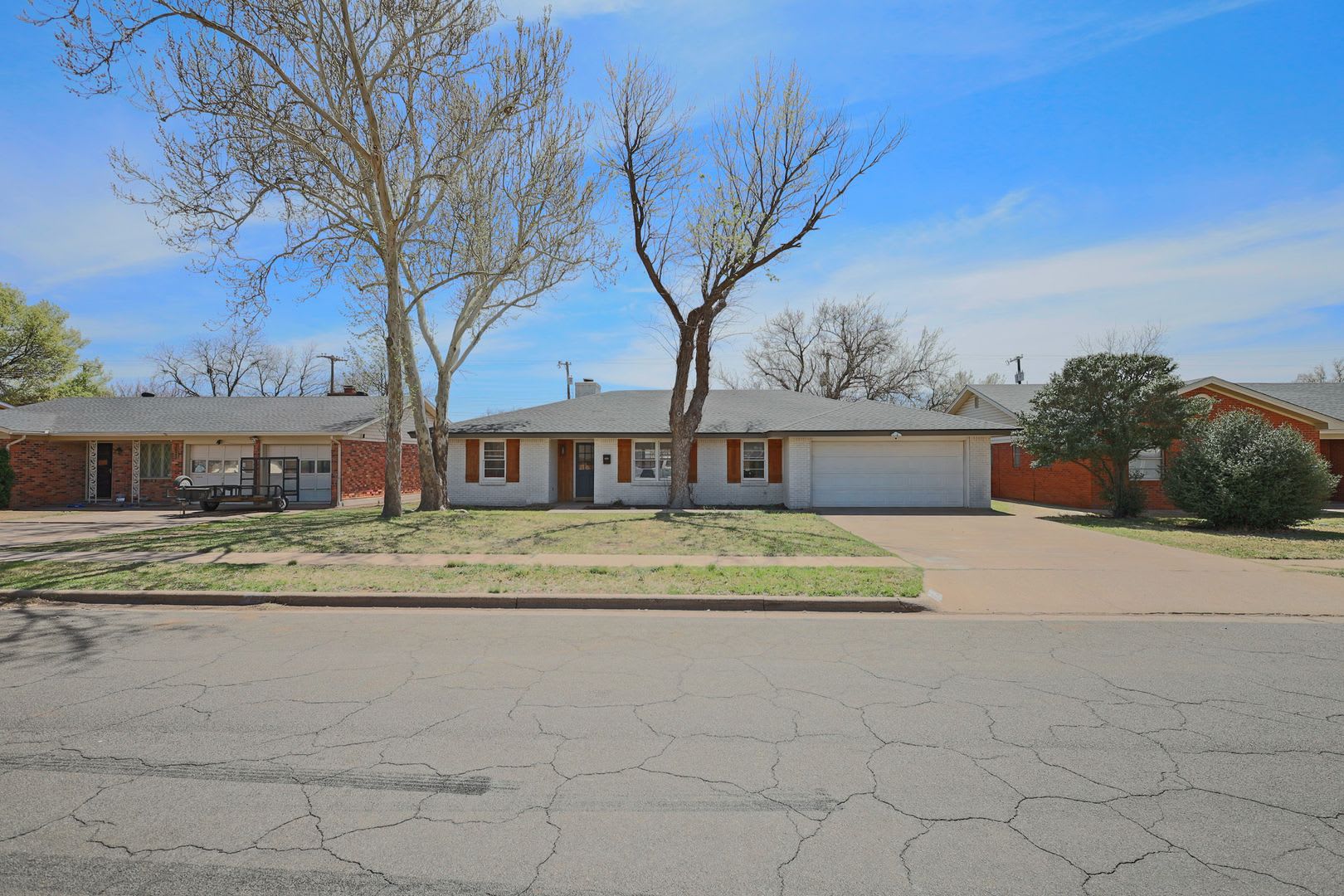 Beautiful 3 Bedroom 2.5 Bathroom home in Melonie Park! – photo 3