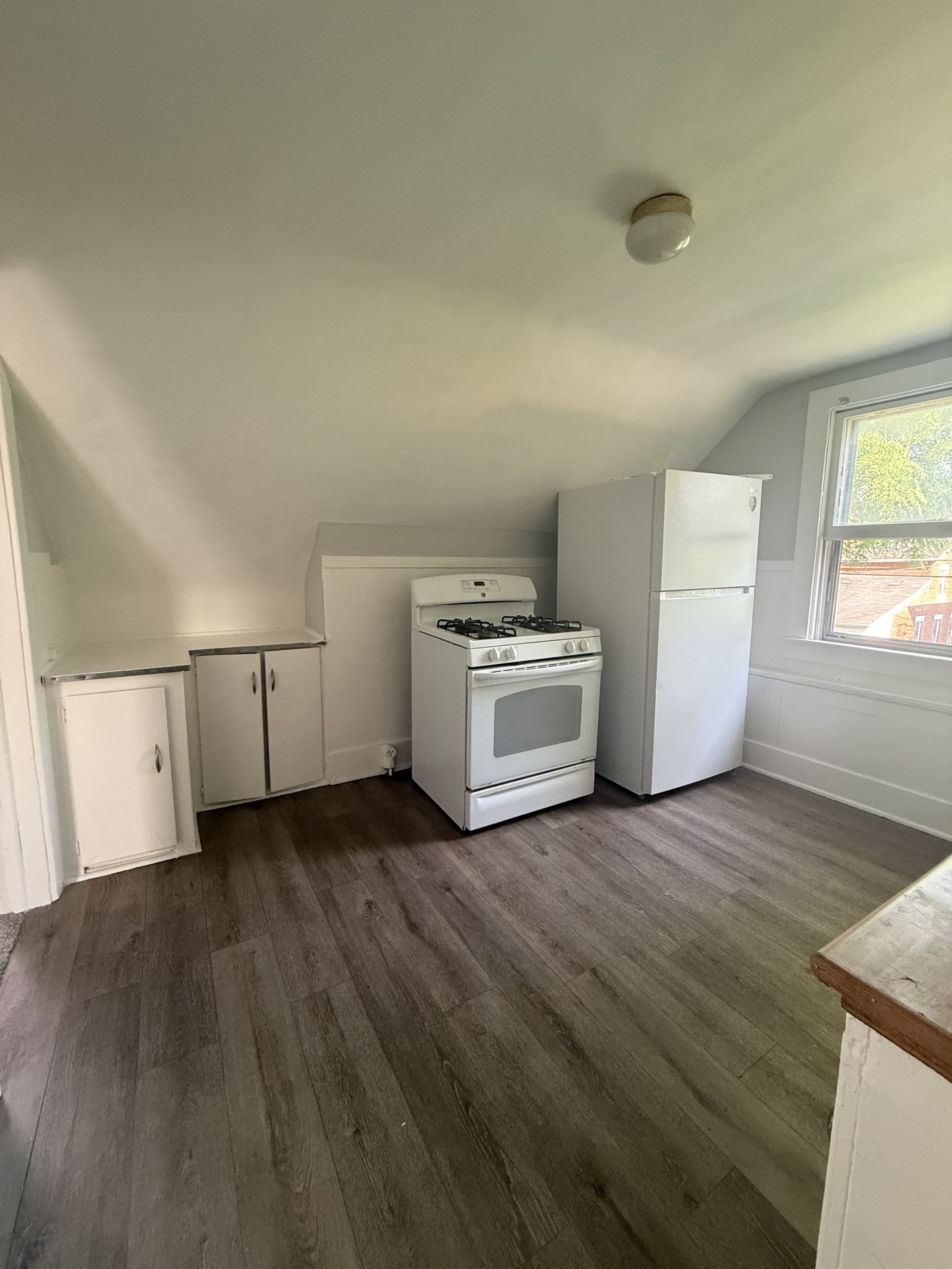 30 Boardman Street – photo 2