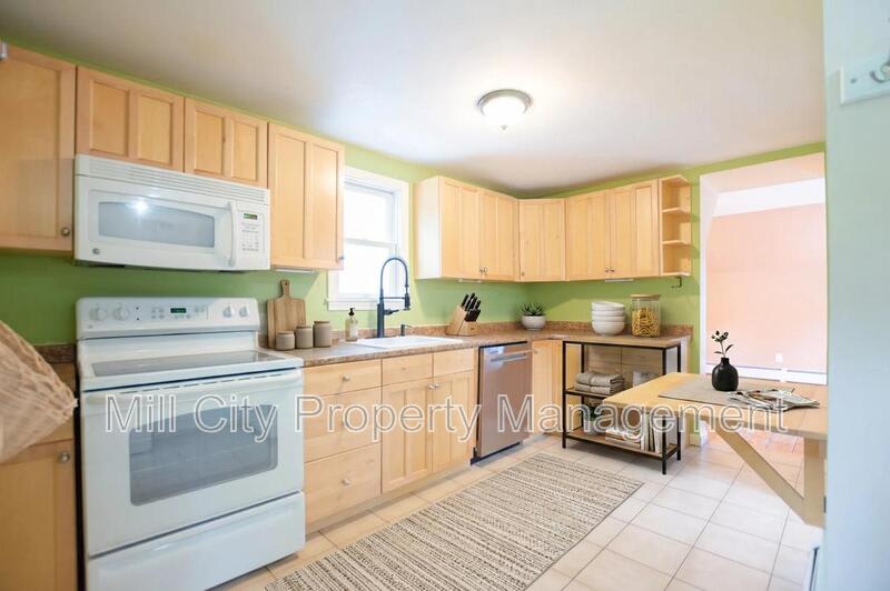 538 Central Street – photo 2
