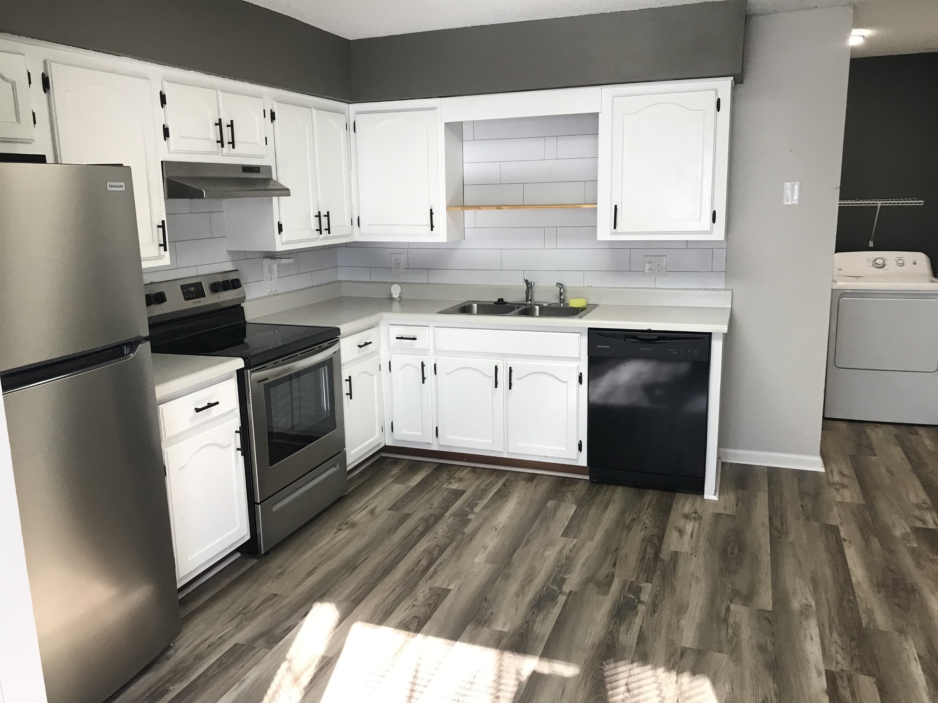 4005 Cedar Valley Drive – photo 4
