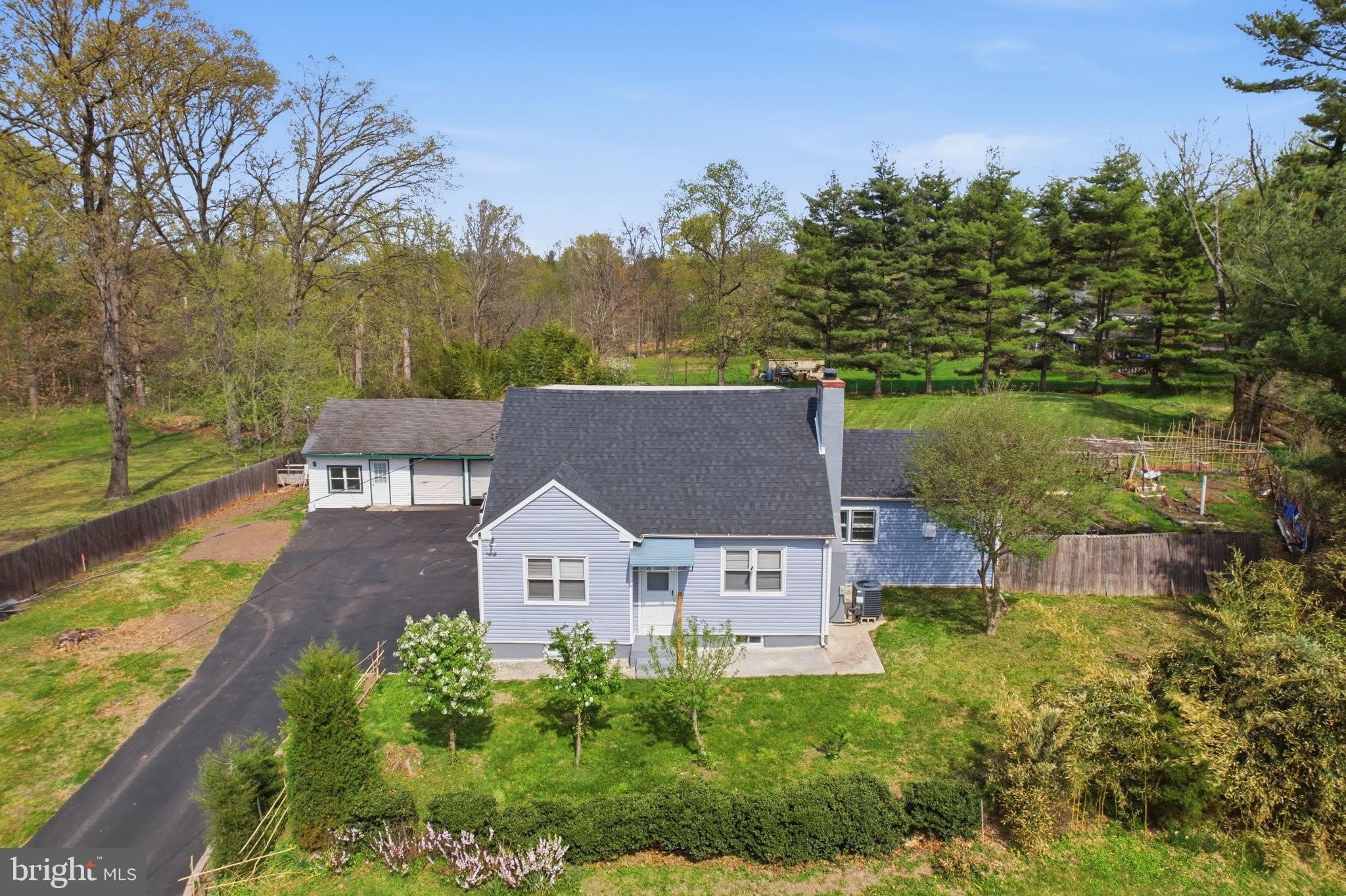 632 DURHAM Road – photo 1