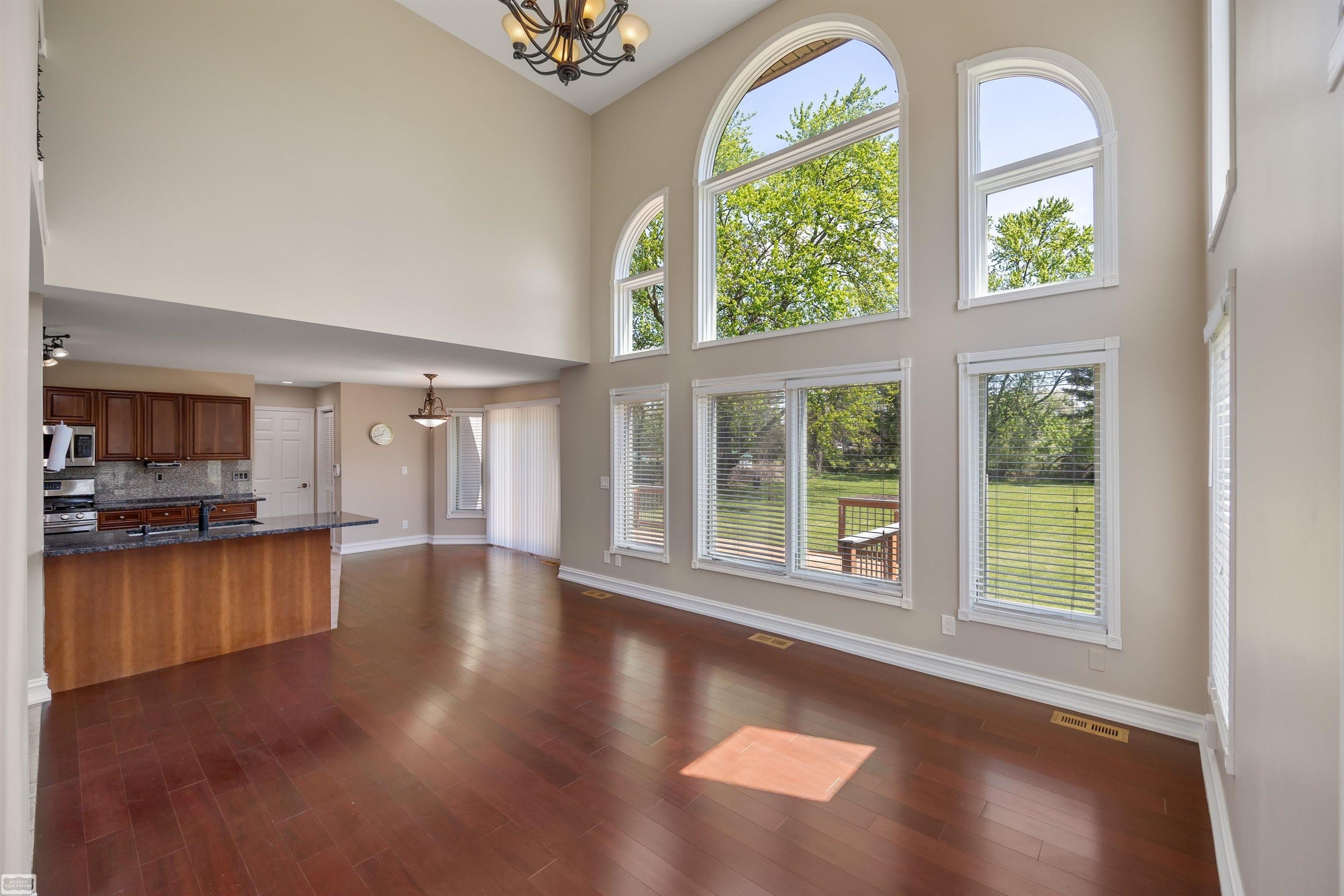 3129 Bendelow Road – photo 5