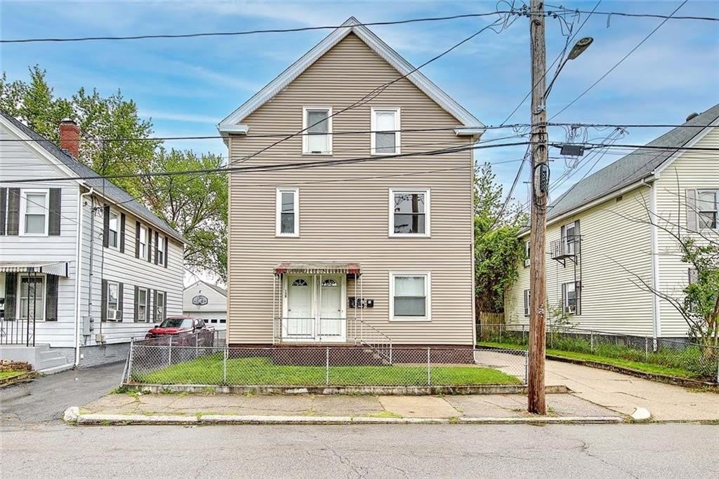 139 Hunts Avenue – photo 1