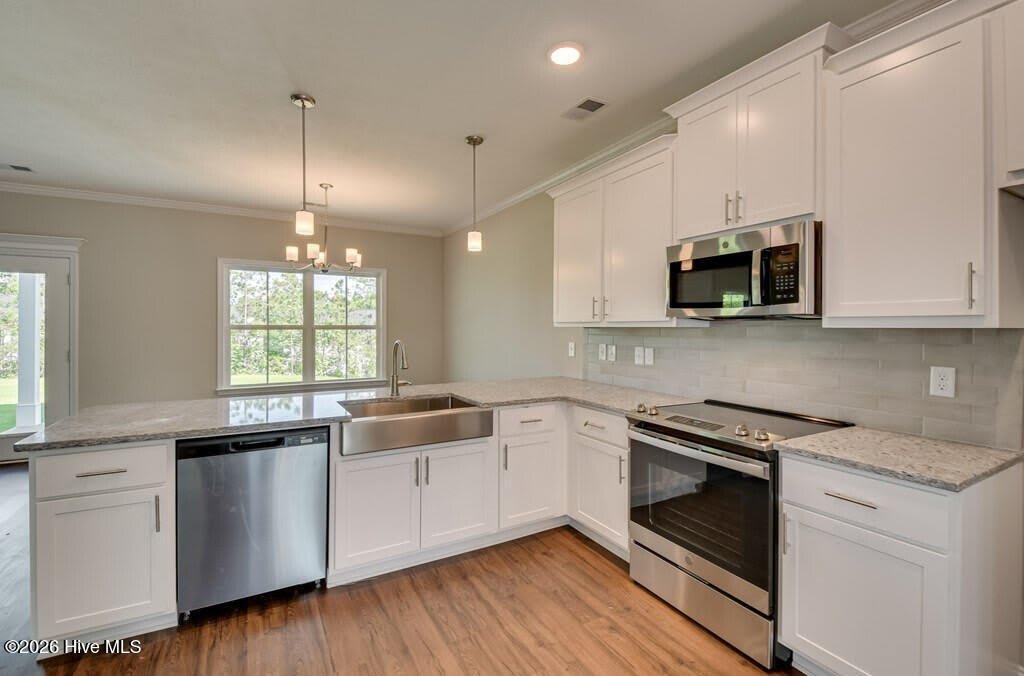 7013 Kingburgh Lane – photo 4