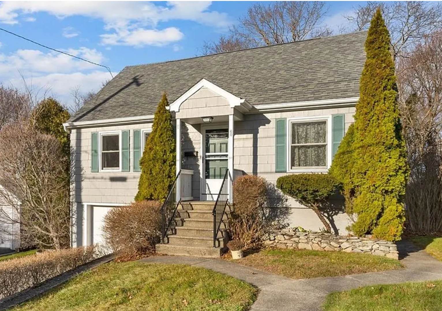 Newly Renovated House For Rent In Tiverton – photo 1