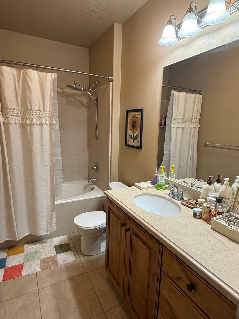 Beautiful condo with amazing amenities and a fabulous kitchen – photo 5