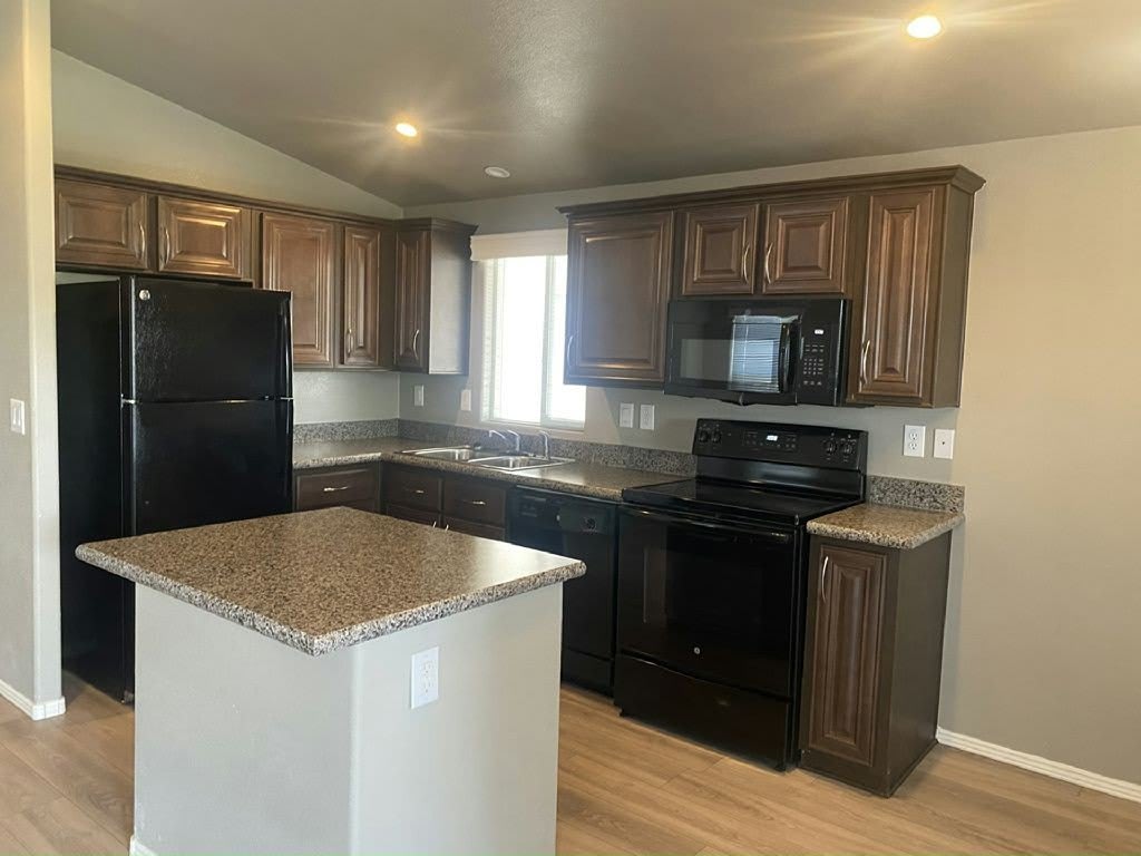 16608 N 1St Lane – photo 3