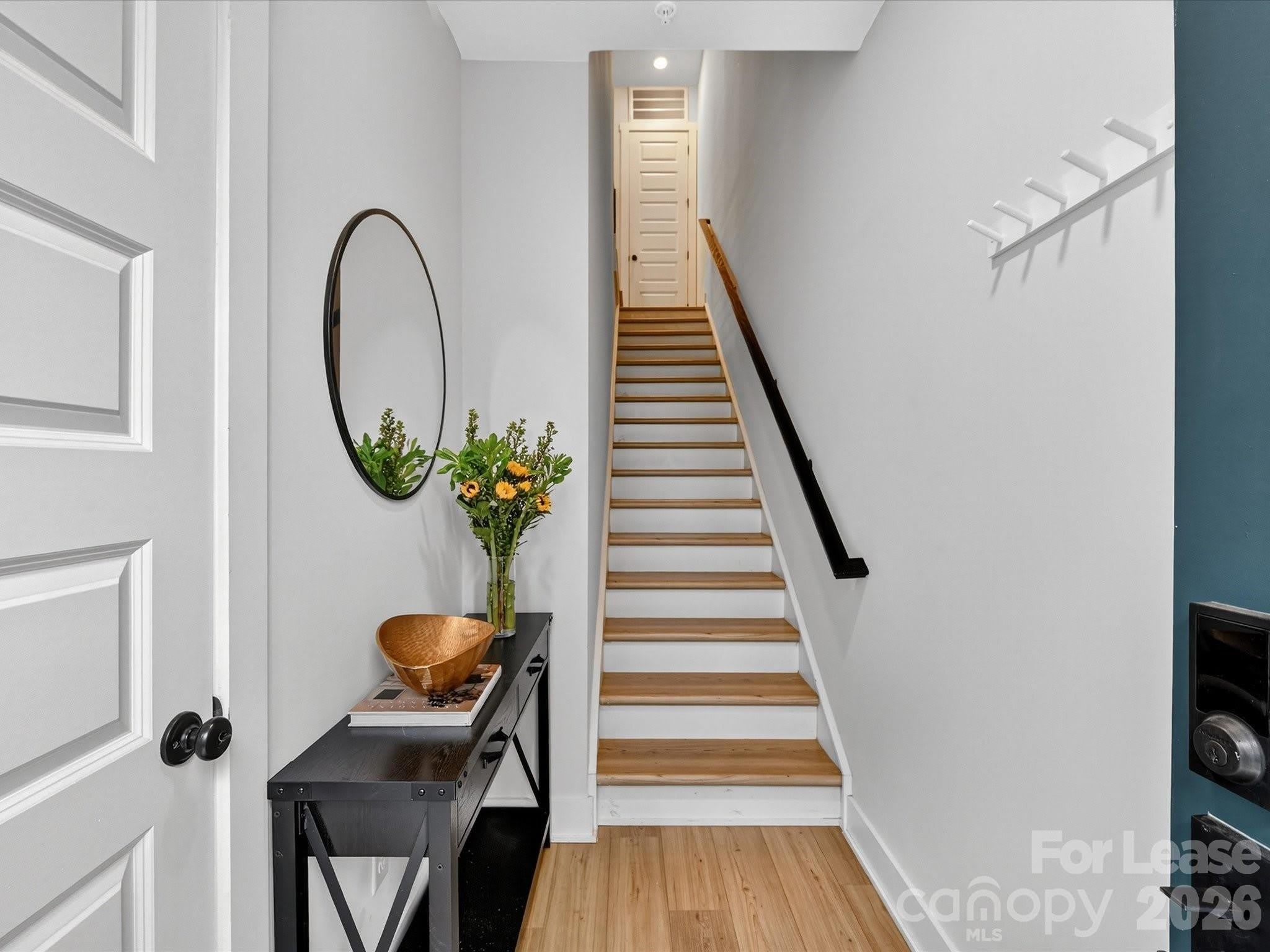 2024 Terwilliger Terrace – photo 3