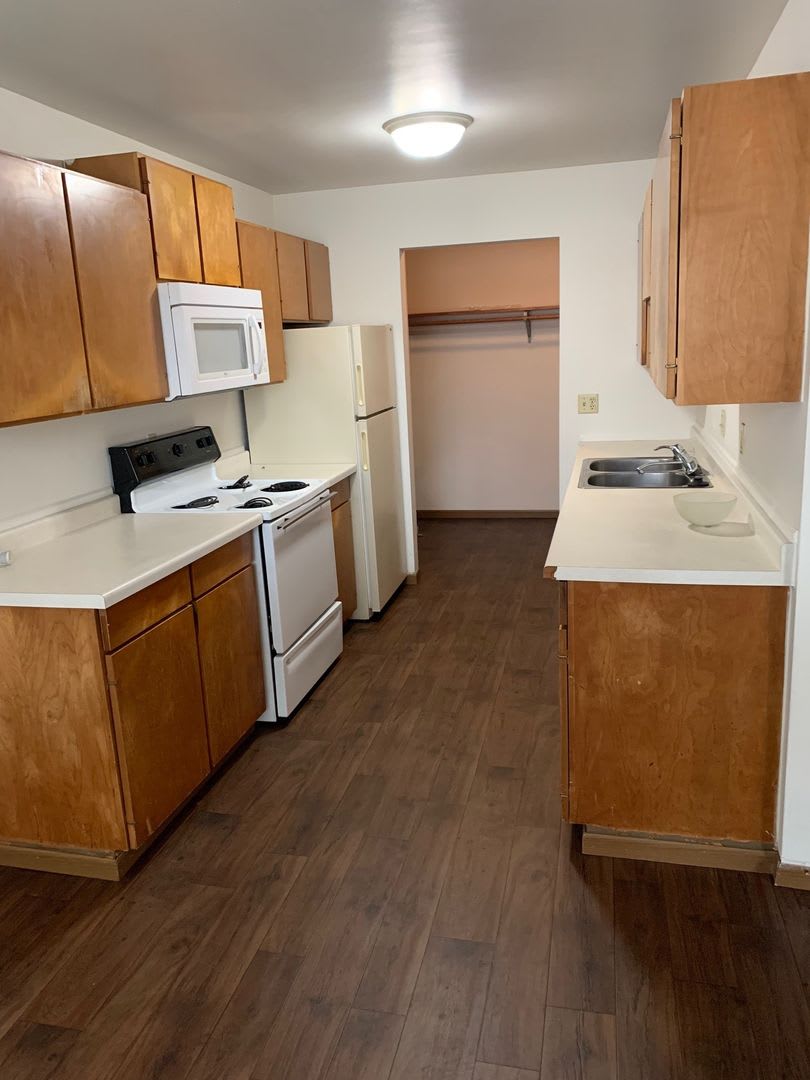 924 24th Ave S – photo 4