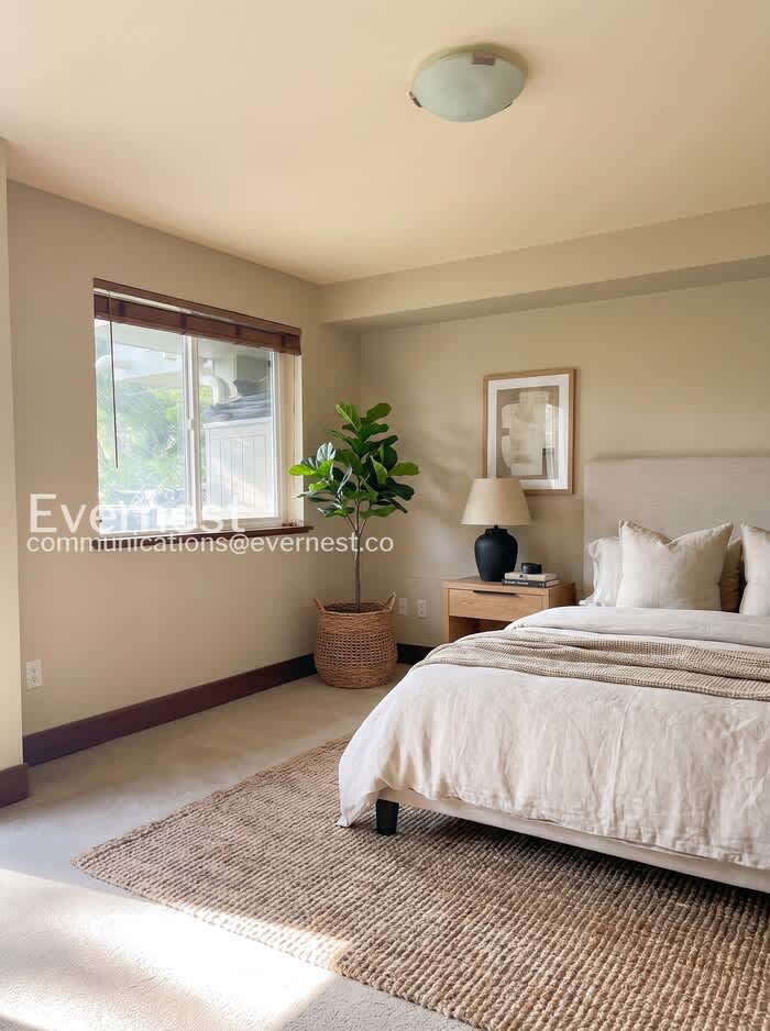 560 McGraw Street – photo 4