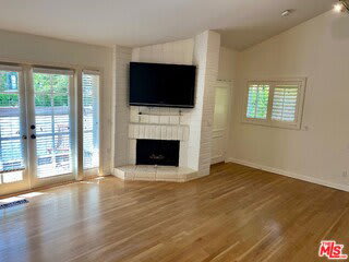 1586 Palisades Drive – photo 4
