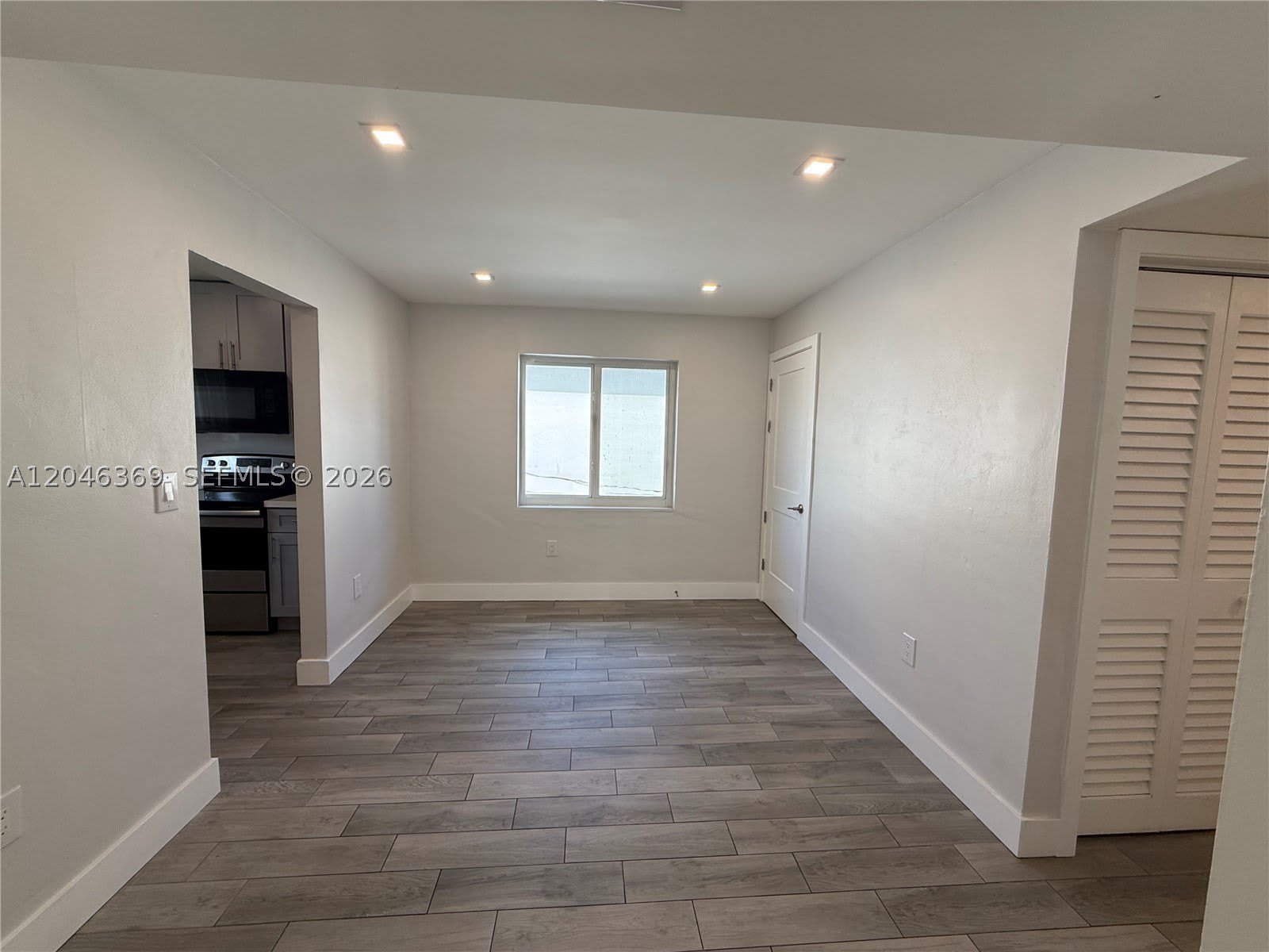 837 SE 12th Street – photo 3