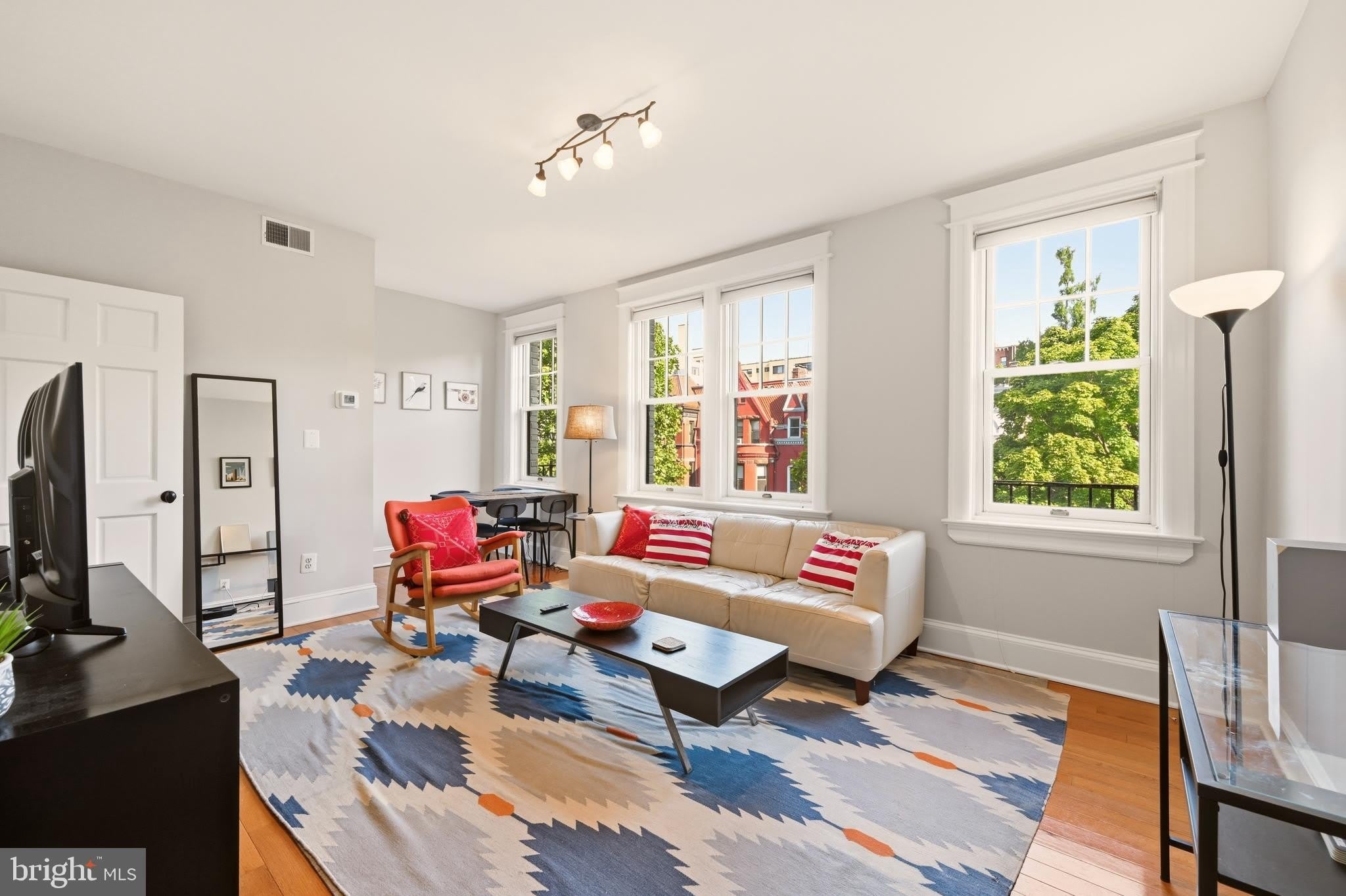 1618 S Street Nw – photo 3