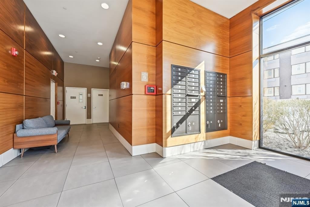 5808 Washington Street – photo 2