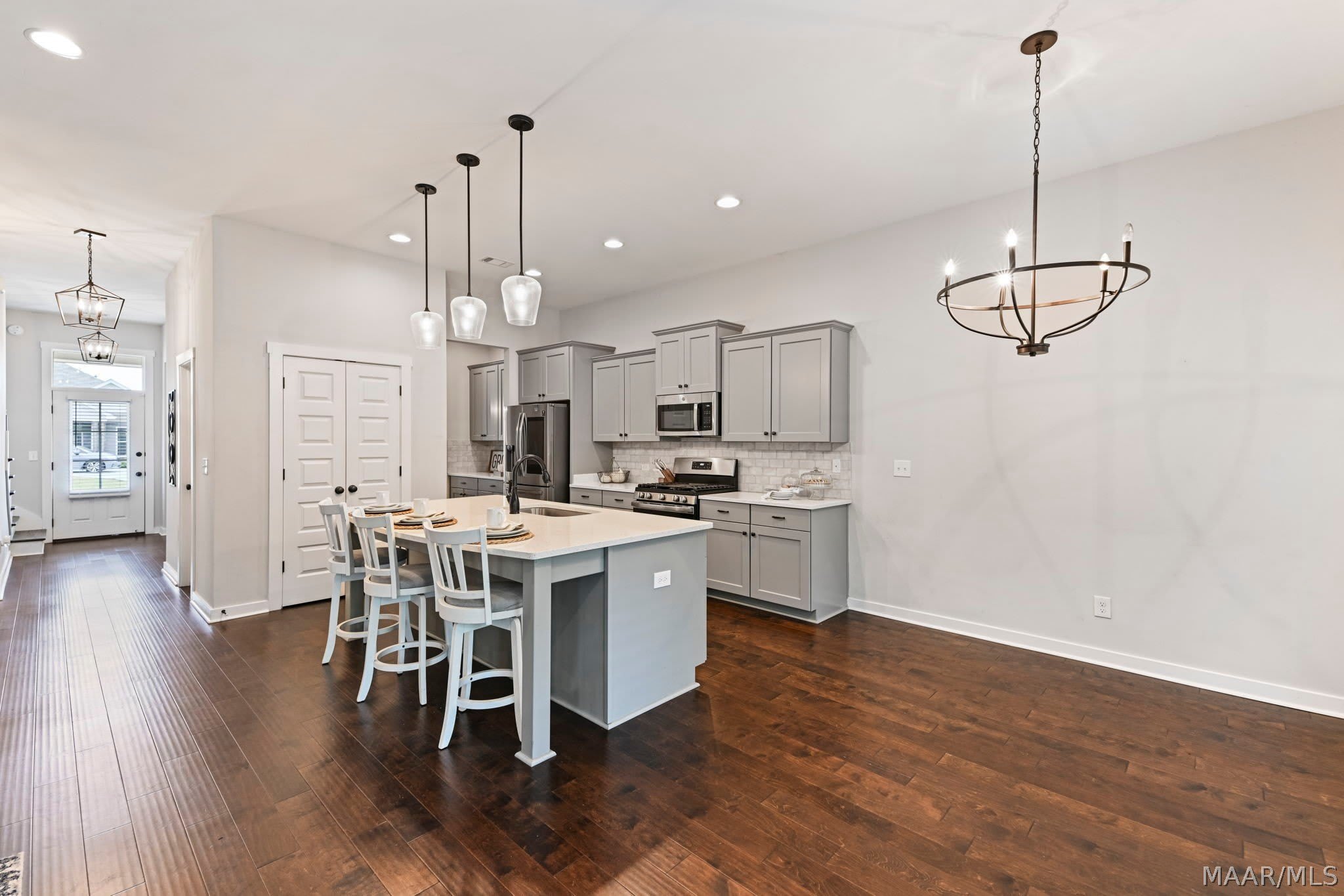 731 Hedgefield Way – photo 4