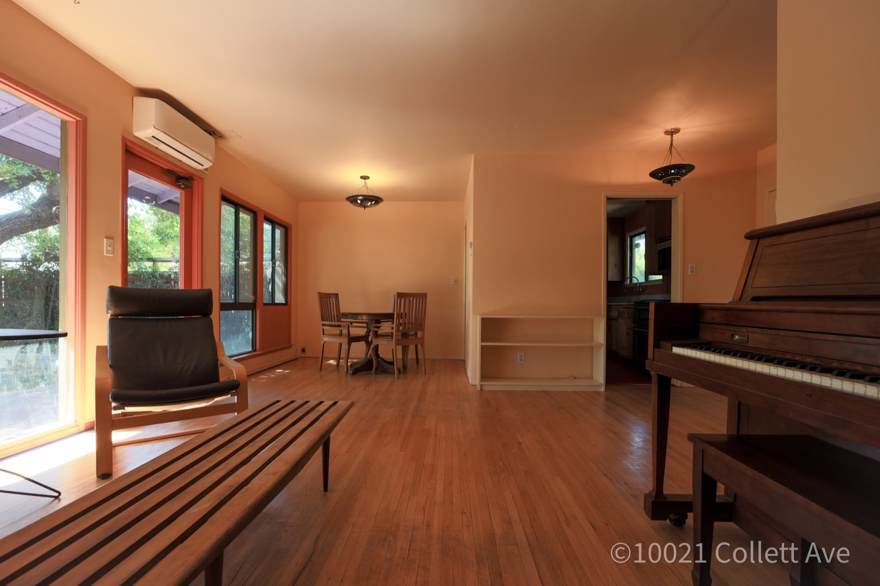 10021 Collett Avenue – photo 3