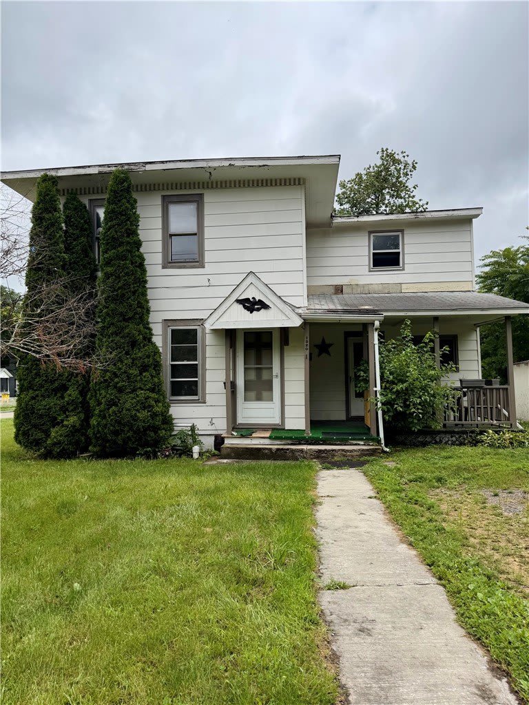 1320 Grand Central Avenue – photo 1