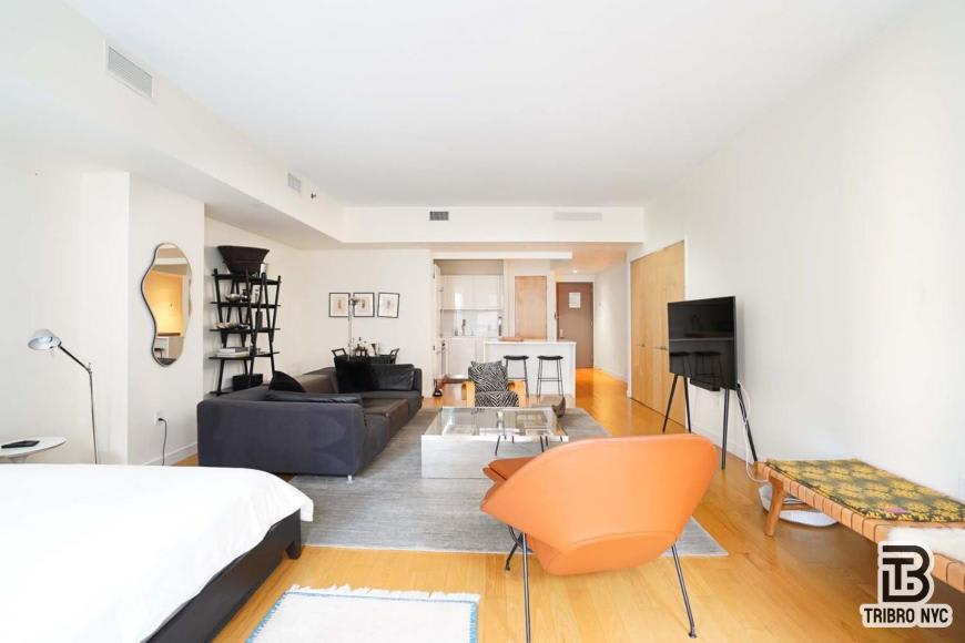 77 Reade Street – photo 2