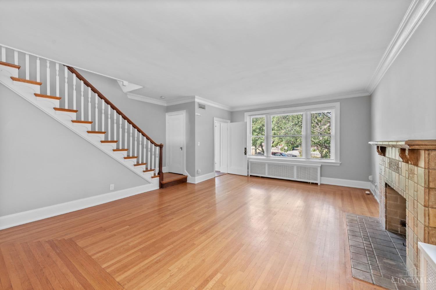 2817 Urwiler Ave – photo 3